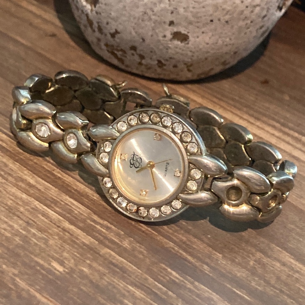 Round Rhinestone EJ Quartz Watch - Vintage/Estate Item Silver Stainless Steel
